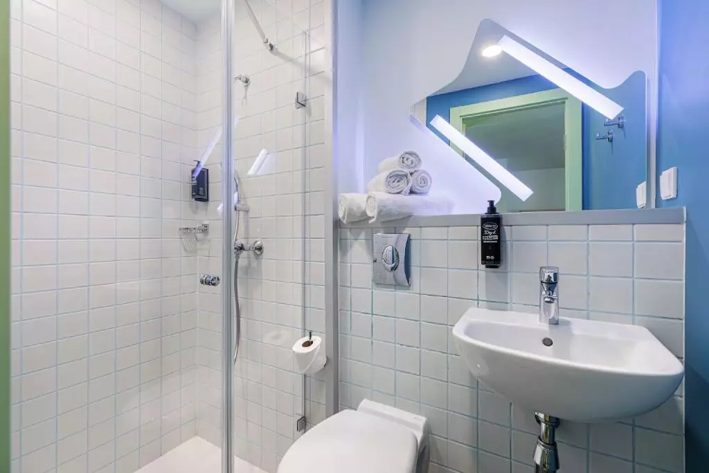 سرویس بهداشتی IBIS BUDGET